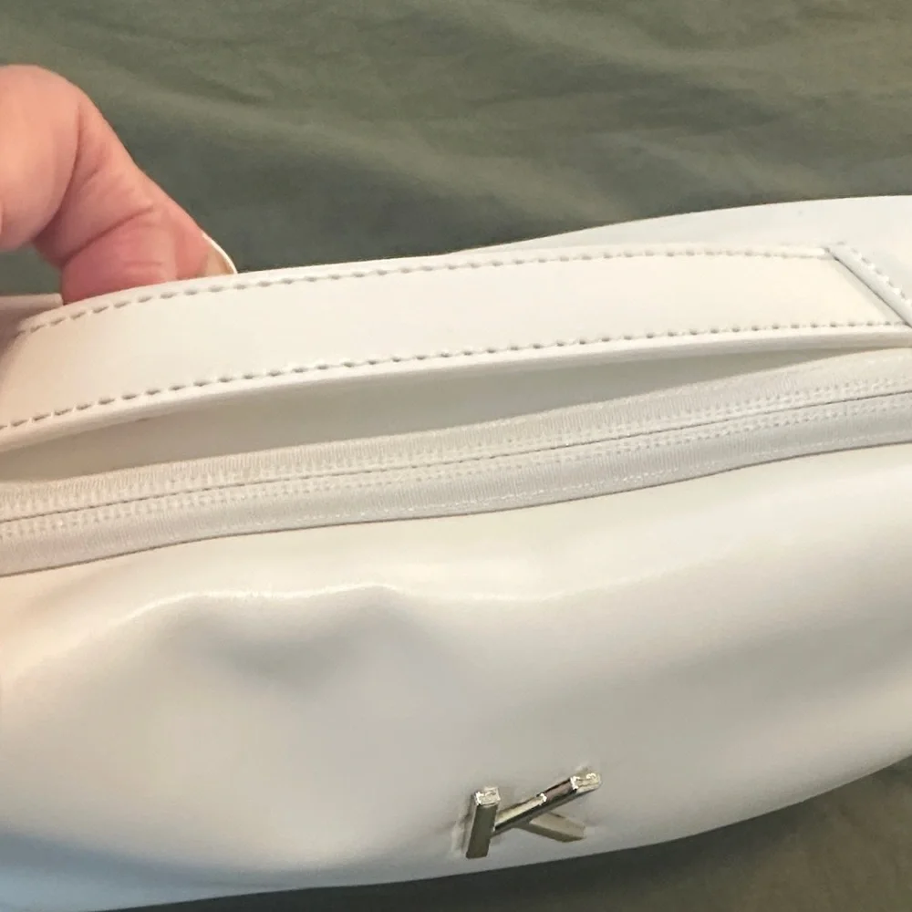 White Cosmetic Pouch with Gold 'K' Accent - Picture 2 of 4